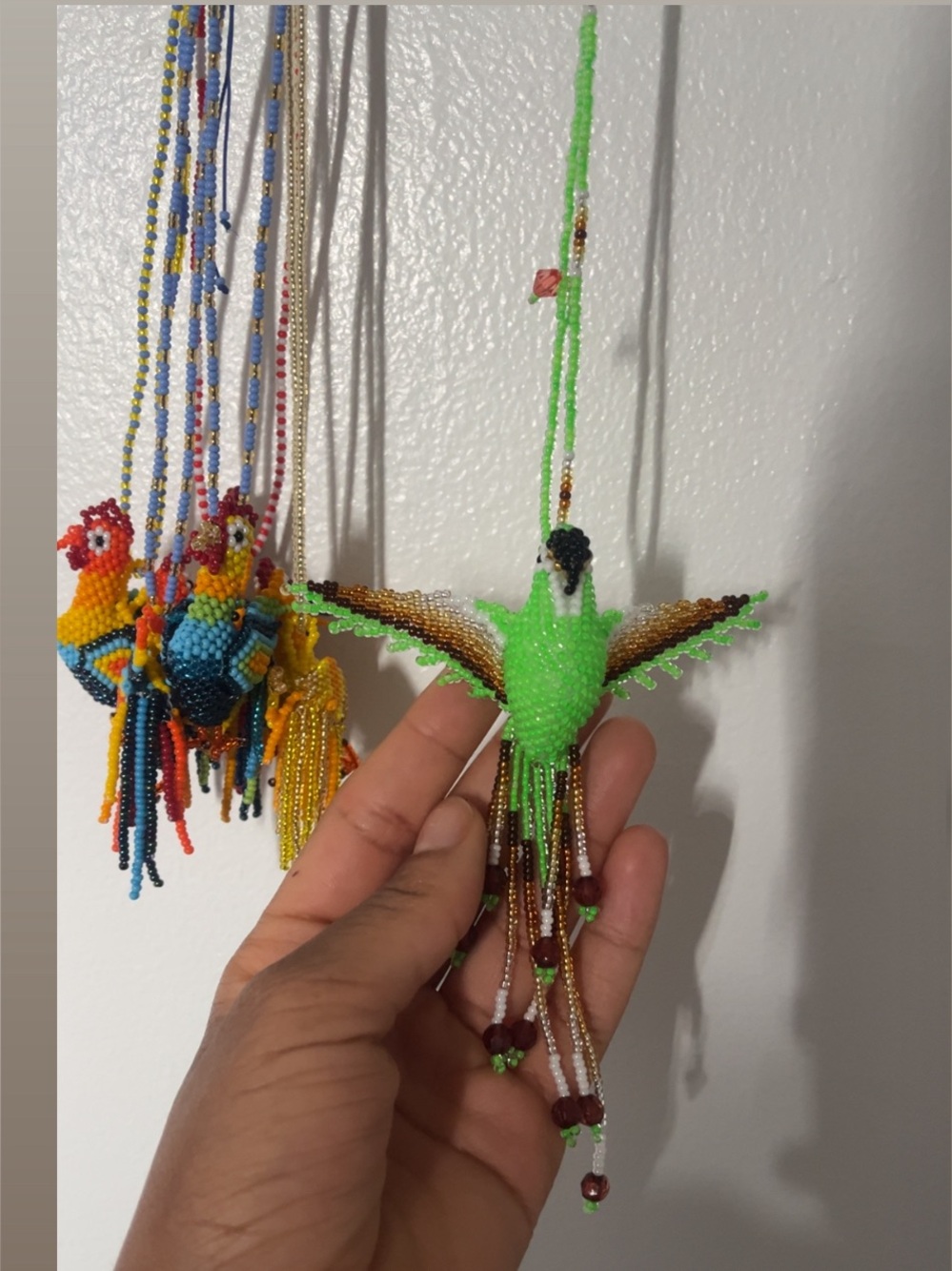 Scarlet Macaw Beads Necklace Colorful Tropical Bird Jewelry Handmade Colombian - Picture 4 of 8